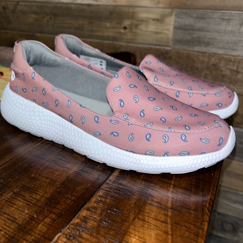 EUC Lands End Women’s Gatas Lightweight Comfort Slip On Shoes 7.5